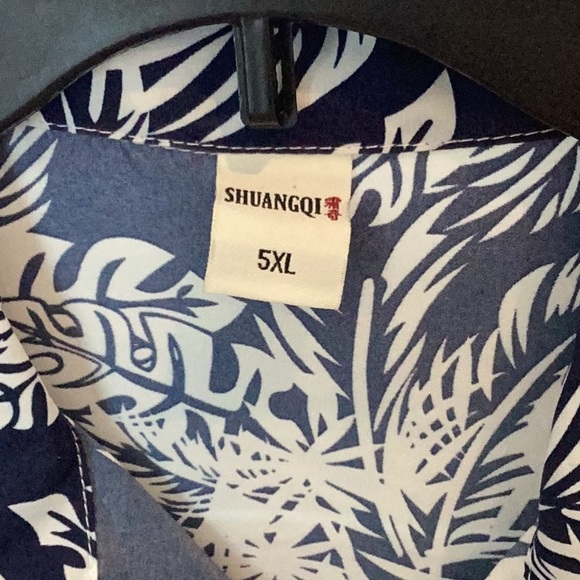 Men’s Hawaiian shirt, Size XL, Lightweight, excellent condition. - Picture 5 of 5